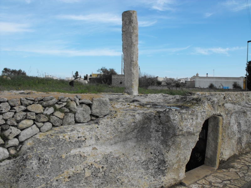 MENHIR E CRIPTA DI SAN PAOLO - GIURDIGNANO - foto 4